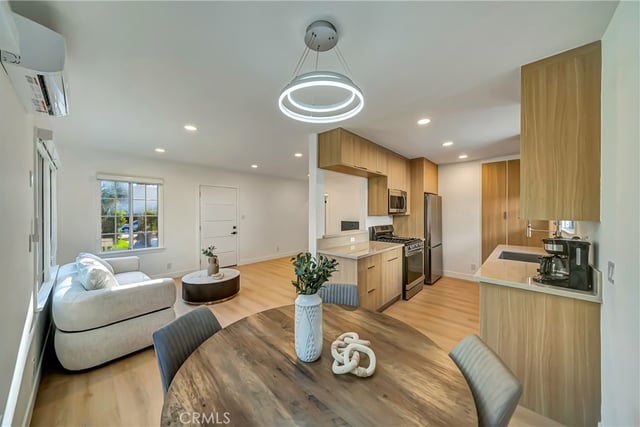 128 Lukens Place, Glendale, CA 91206 — photo 15 of 33
