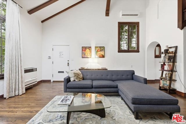 6202 Banner Avenue 1, Los Angeles, CA 90038 — photo 6 of 42