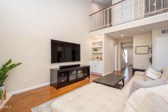 2029 Shoemaker Lane, Thousand Oaks, CA 91320 — photo 10 of 33