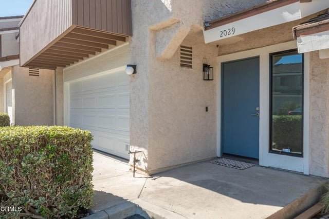 2029 Shoemaker Lane, Thousand Oaks, CA 91320 — photo 4 of 33