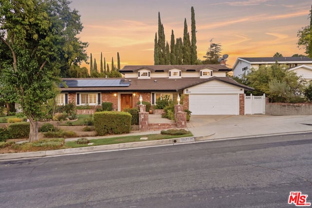 19230 Cheyenne Street, Porter Ranch, CA 91326 — photo 4 of 70