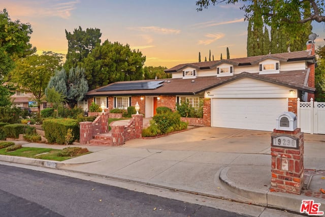 19230 Cheyenne Street, Porter Ranch, CA 91326 — photo 5 of 70