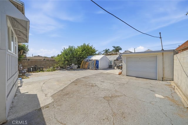 1411 Albany Street, Los Angeles, CA 90015 — photo 20 of 26