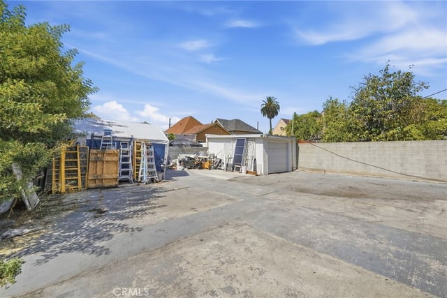 1411 Albany Street, Los Angeles, CA 90015 — photo 21 of 26