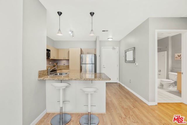 630 W 6th Street 613, Los Angeles, CA 90017 — photo 13 of 13
