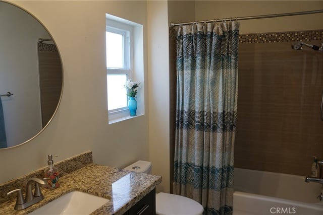 11225 Peach Grove Street 202, North Hollywood, CA 91601 — photo 16 of 20