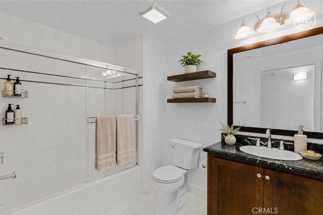 4424 Whitsett Avenue 110, Studio City, CA 91604 — photo 21 of 34
