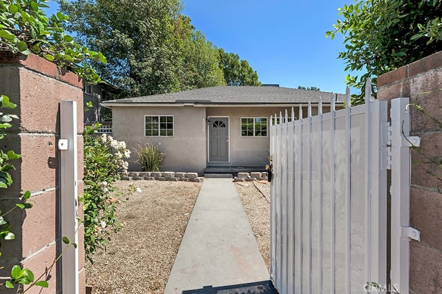 6056 Woodman Avenue, Van Nuys, CA 91401 — photo 3 of 48