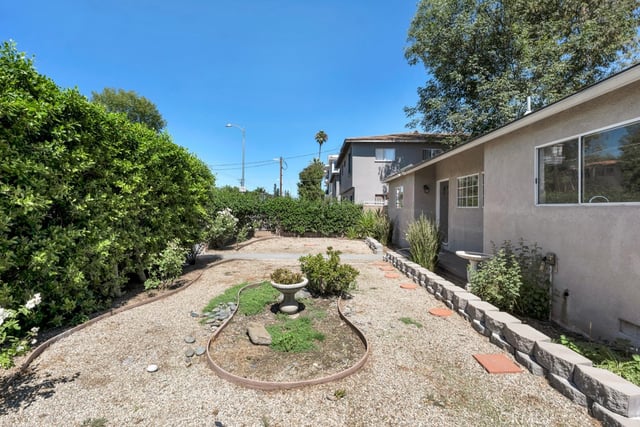 6056 Woodman Avenue, Van Nuys, CA 91401 — photo 34 of 48