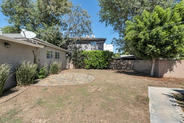 6056 Woodman Avenue, Van Nuys, CA 91401 — photo 38 of 48