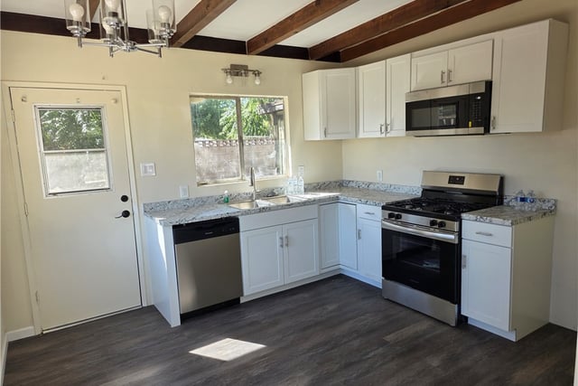 8955 E Avenue T12, Littlerock, CA 93543 — photo 14 of 34
