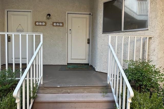 3378 Darby 327, Simi Valley, CA 93063 — photo 2 of 2