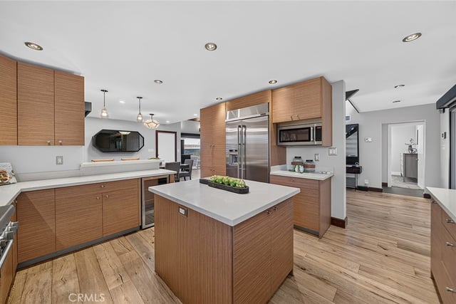 56 The Colonnade, Long Beach, CA 90803 — photo 27 of 63