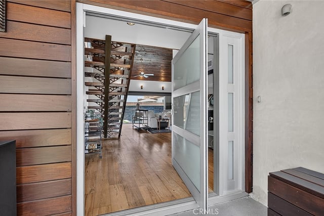 56 The Colonnade, Long Beach, CA 90803 — photo 4 of 63
