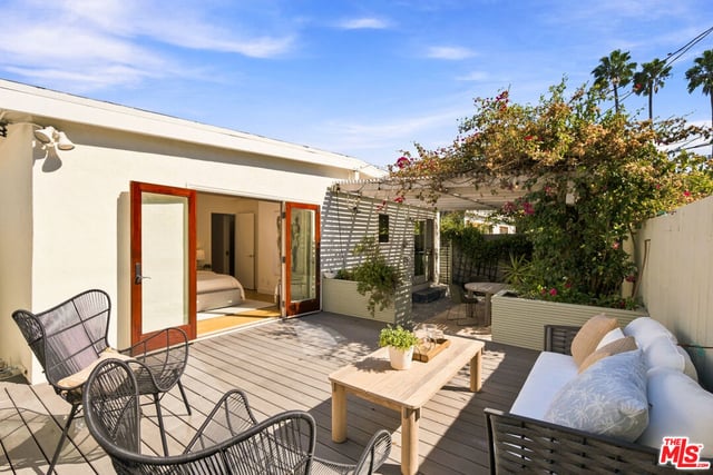 2429 Cloy Avenue, Venice, CA 90291 — photo 14 of 25
