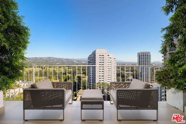 10375 Wilshire Boulevard 14HK, Los Angeles, CA 90024 — photo 12 of 23