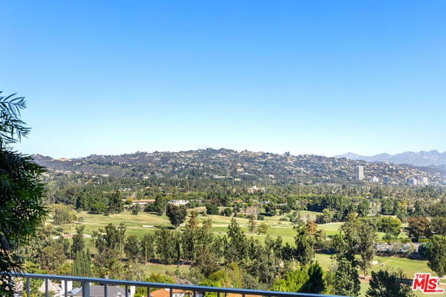 10375 Wilshire Boulevard 14HK, Los Angeles, CA 90024 — photo 13 of 23