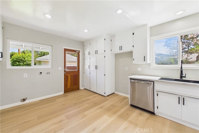 1902 Lees Avenue, Long Beach, CA 90815 — photo 14 of 41