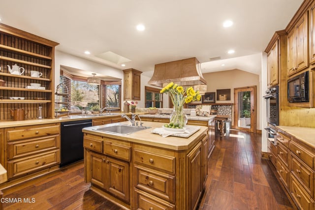 5676 Colodny Drive, Agoura Hills, CA 91301 — photo 37 of 73