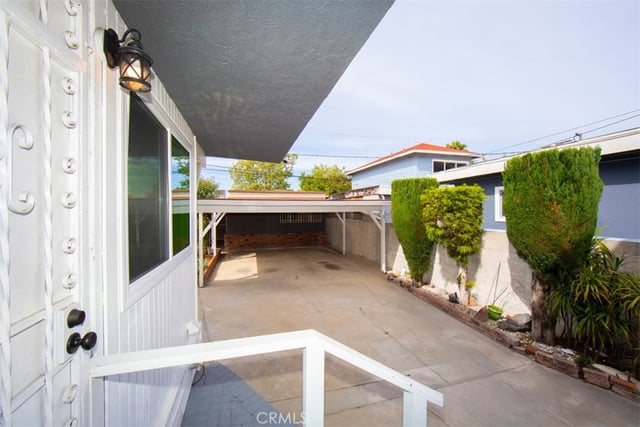 1919 W 82nd, Los Angeles, CA 90047 — photo 10 of 75
