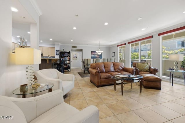 4268 Tradewinds Drive, Oxnard, CA 93035 — photo 8 of 37