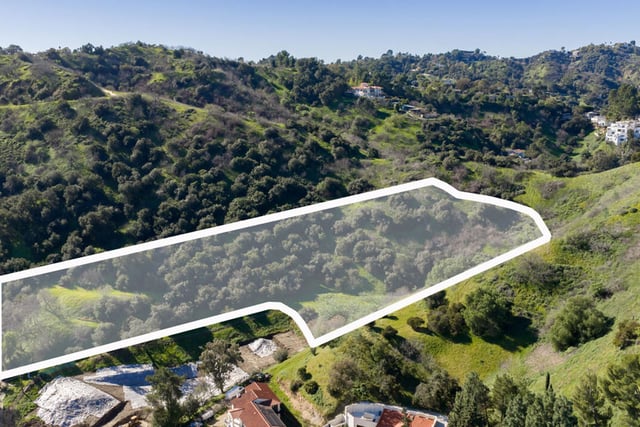 12340 Viewcrest Road, Studio City, CA 91604 — photo 7 of 7