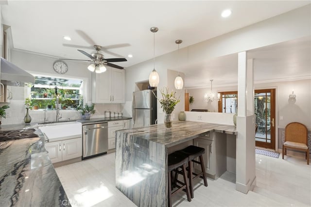 4963 Haskell, Encino, CA 91436 — photo 10 of 45