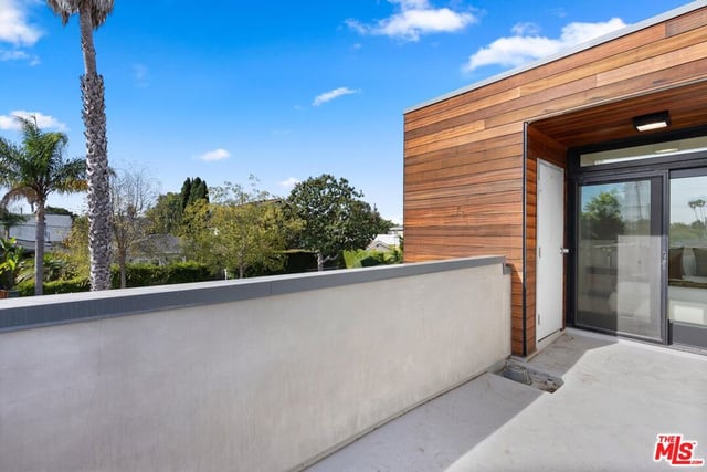 3464 Greenwood Avenue, Los Angeles, CA 90066 — photo 34 of 66