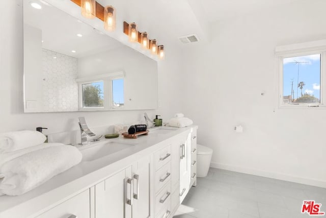3464 Greenwood Avenue, Los Angeles, CA 90066 — photo 43 of 66