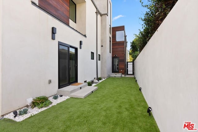 3464 Greenwood Avenue, Los Angeles, CA 90066 — photo 48 of 66