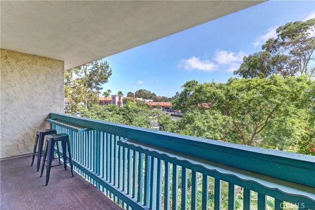 576 N Bellflower Boulevard 303, Long Beach, CA 90814 — photo 14 of 37
