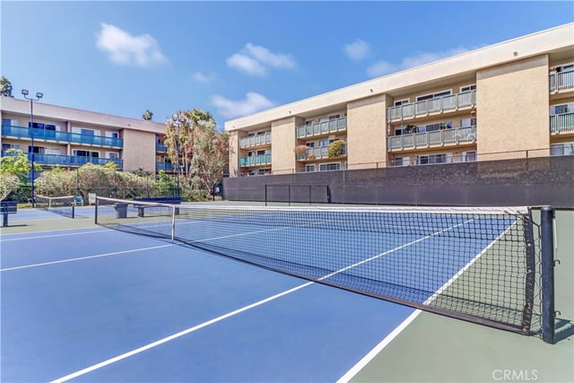 576 N Bellflower Boulevard 303, Long Beach, CA 90814 — photo 34 of 37