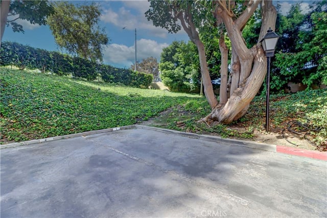 576 N Bellflower Boulevard 303, Long Beach, CA 90814 — photo 37 of 37