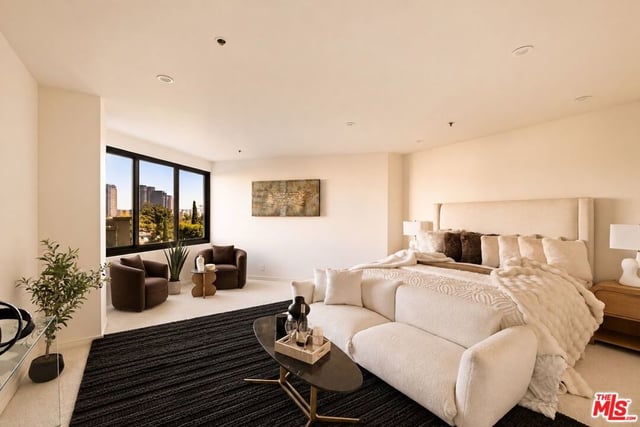 10560 Wilshire Boulevard 404, Los Angeles, CA 90024 — photo 26 of 45
