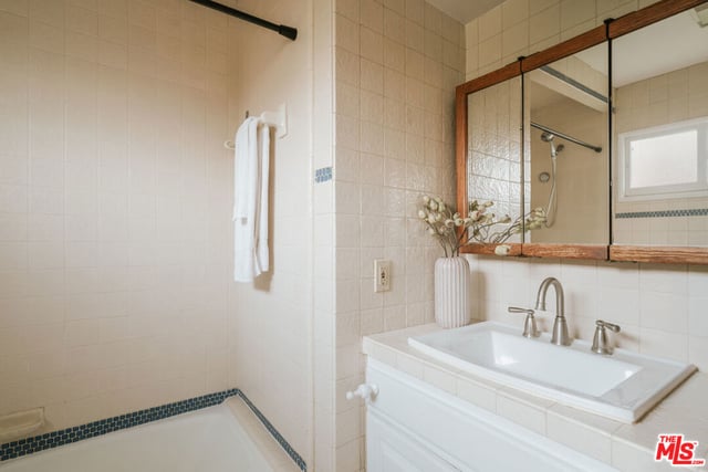 143 Marguerita Avenue, Santa Monica, CA 90402 — photo 33 of 40