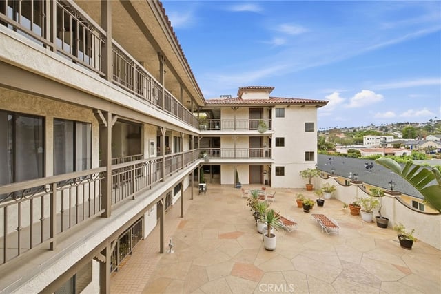 1150 W 13th Street 206, San Pedro, CA 90731 — photo 5 of 46