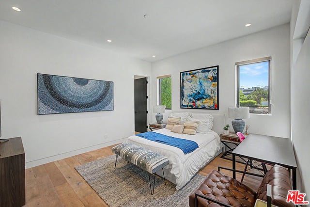 622 S Sycamore Avenue, Los Angeles, CA 90036 — photo 32 of 56