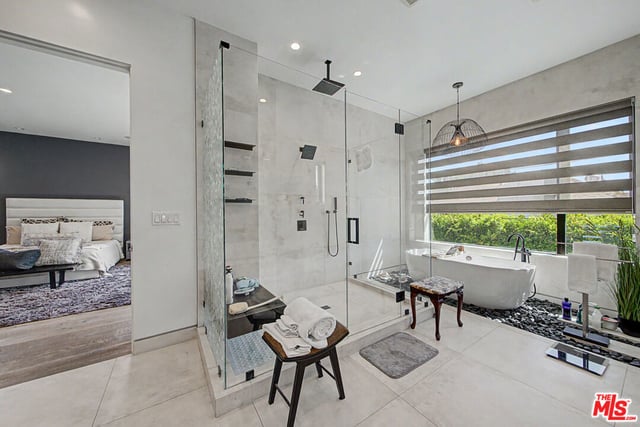 622 S Sycamore Avenue, Los Angeles, CA 90036 — photo 38 of 56
