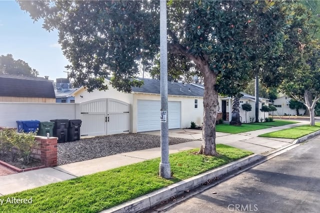18153 Cohasset, Reseda, CA 91335 — photo 4 of 37