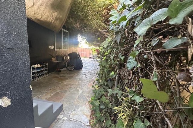 4152 Alla, Los Angeles, CA 90066 — photo 9 of 13