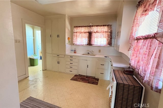 4139 2nd Ave, Los Angeles, CA 90008 — photo 14 of 16