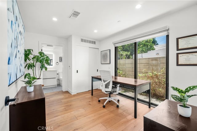 971 N Starlight Court, Los Angeles, CA 90029 — photo 20 of 43