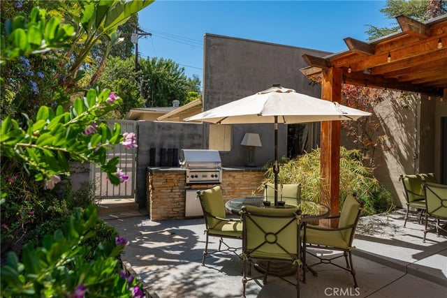 4956 Hood Drive, Woodland Hills, CA 91364 — photo 33 of 41