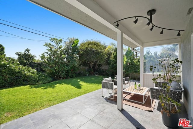 5812 S Garth Avenue, Los Angeles, CA 90056 — photo 36 of 56