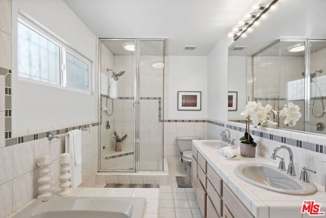 5812 S Garth Avenue, Los Angeles, CA 90056 — photo 50 of 56