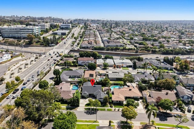5812 S Garth Avenue, Los Angeles, CA 90056 — photo 52 of 56