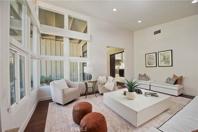 4347 Coronet, Encino, CA 91316 — photo 12 of 31