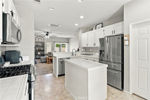 45344 Tiana Rose, Lancaster, CA 93536 — photo 12 of 48