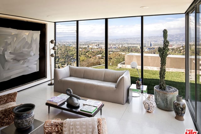 2977 Passmore Drive, Los Angeles, CA 90068 — photo 8 of 23