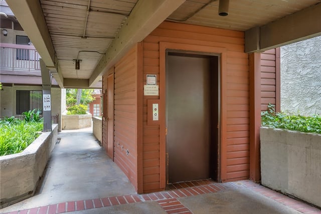 230 Bethany Road 237, Burbank, CA 91504 — photo 24 of 43